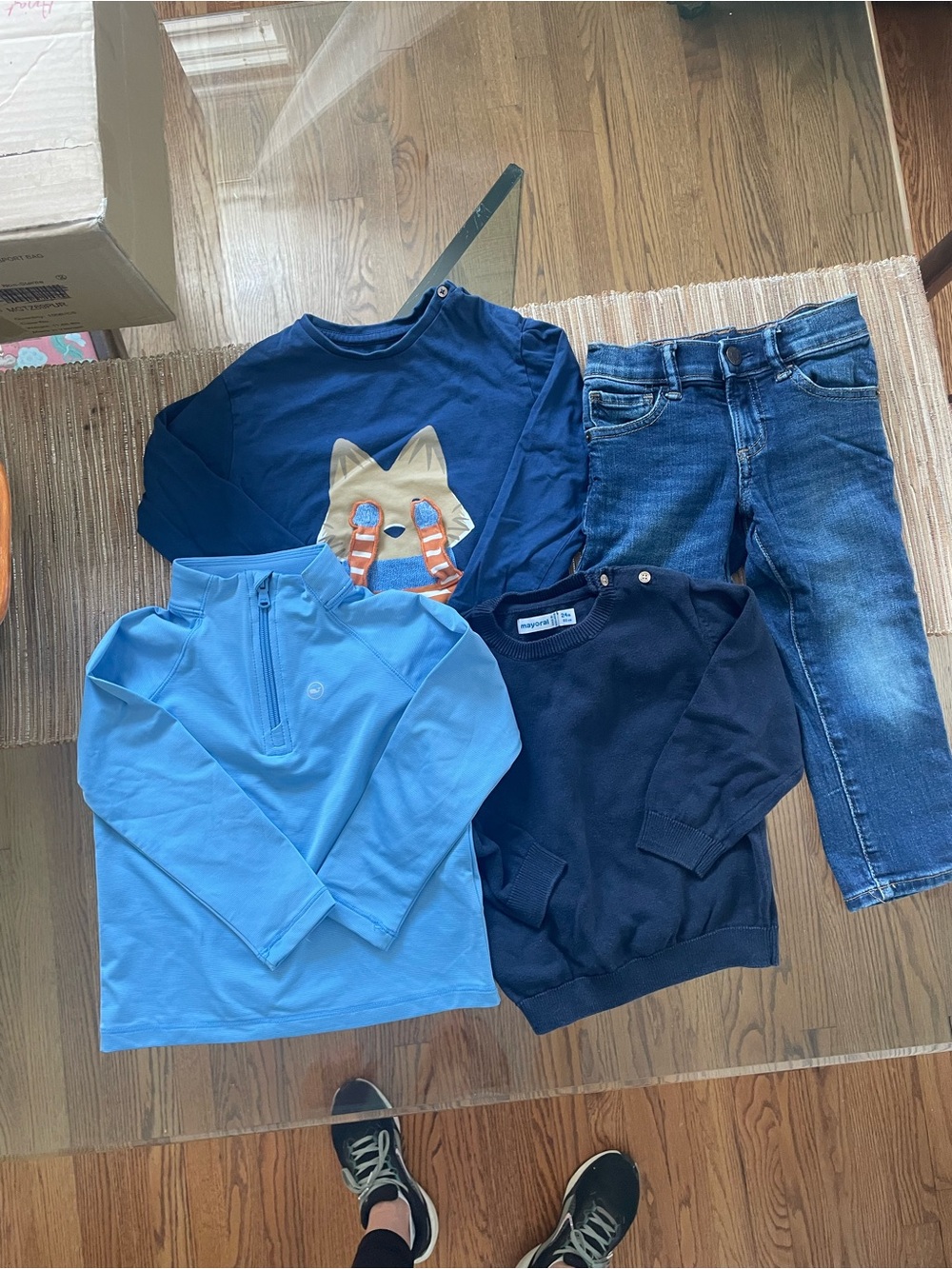 Vineyard Vines, Mayoral, Gap